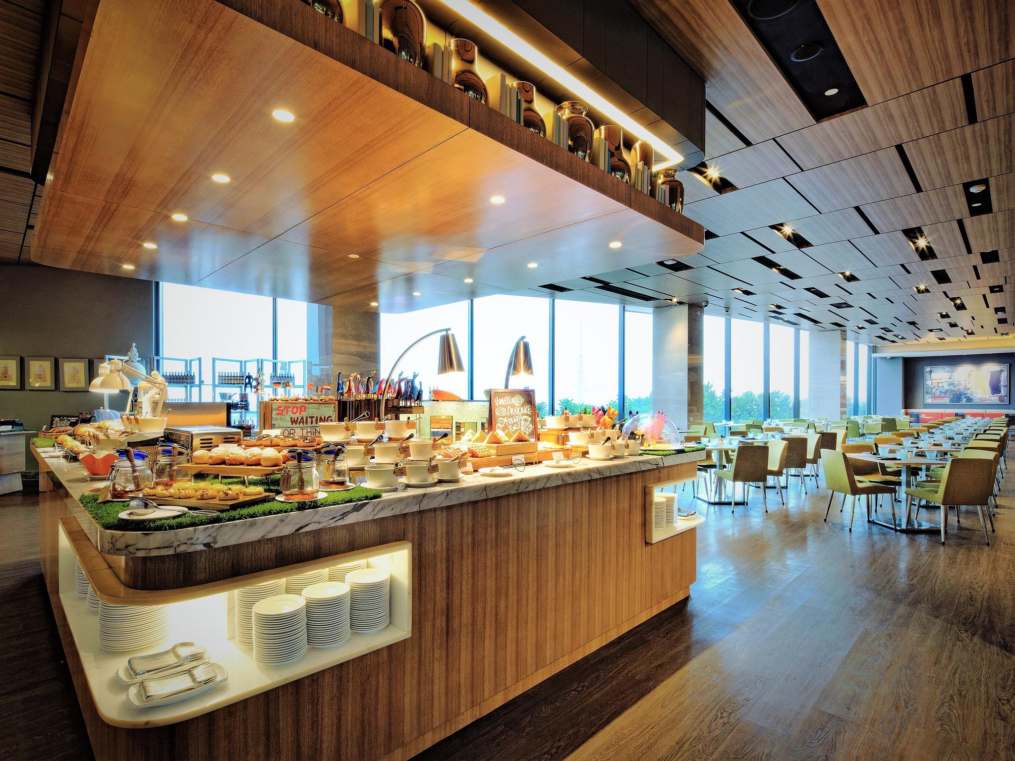 Four Points By Sheraton Surabaya, Tunjungan Plaza Eksteriør billede
