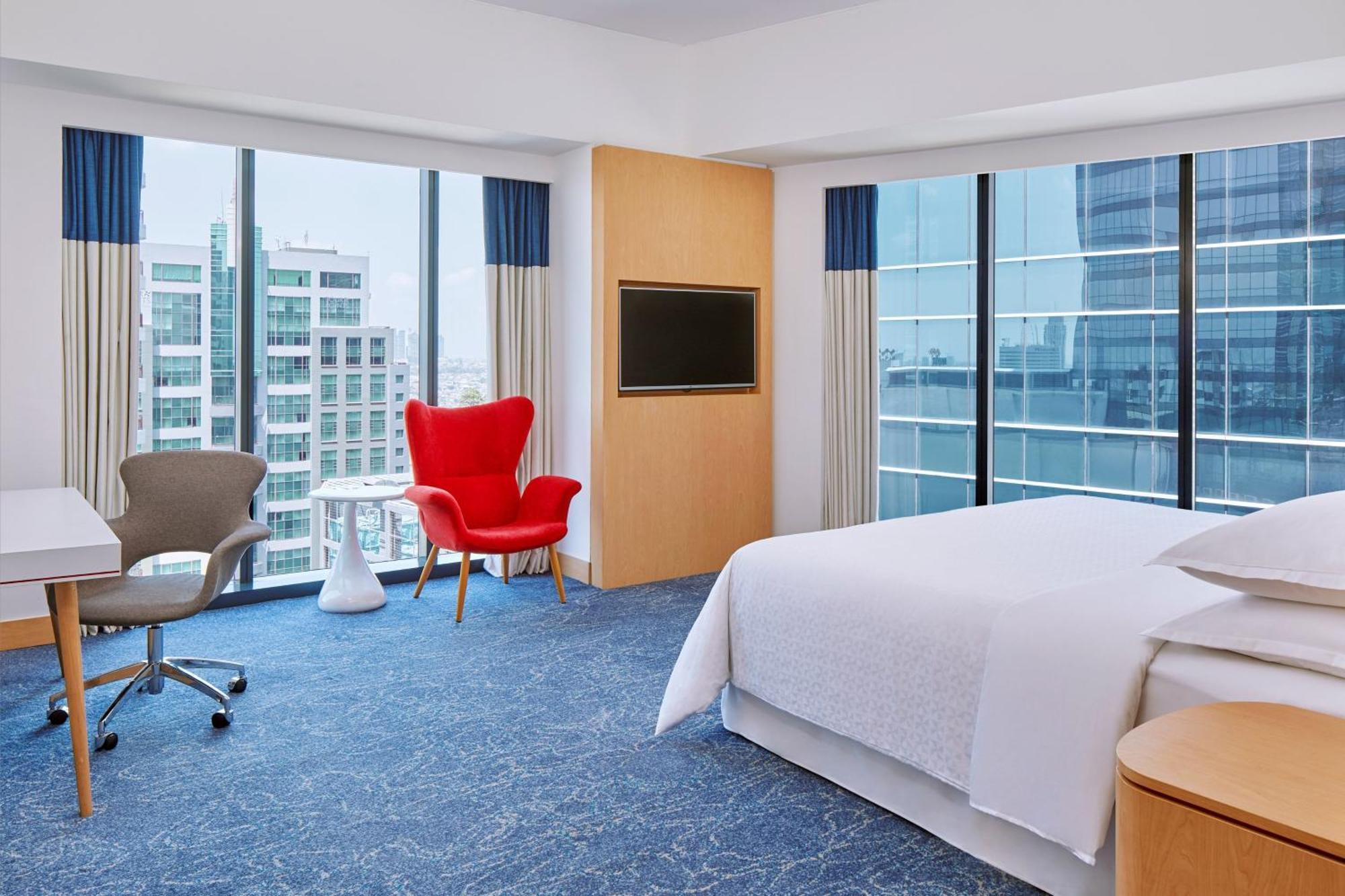 Four Points By Sheraton Surabaya, Tunjungan Plaza Eksteriør billede